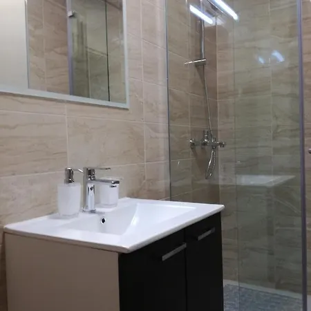 Gostinjska kuća Hadria 4*